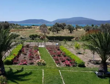 Ozbek Ciftlik Evi - Holiday